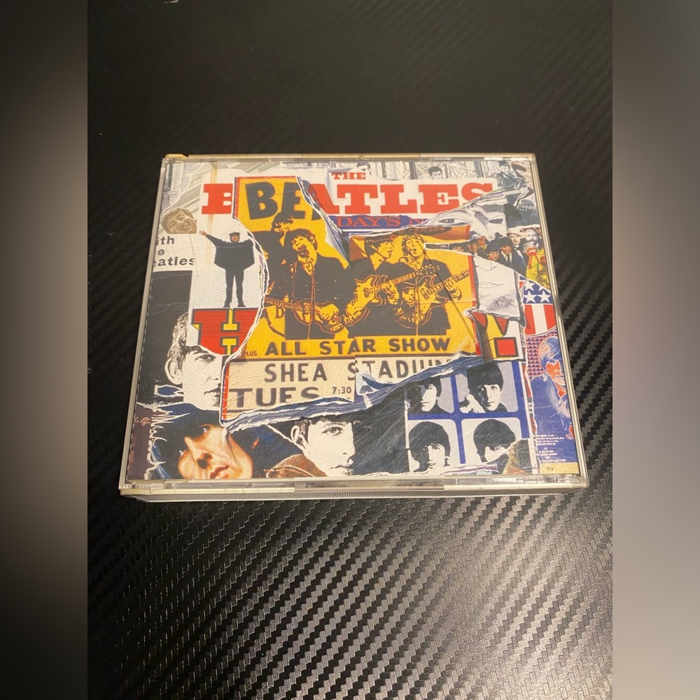 The Beatles Anthology 2 CD - White, Black, Beige Cover